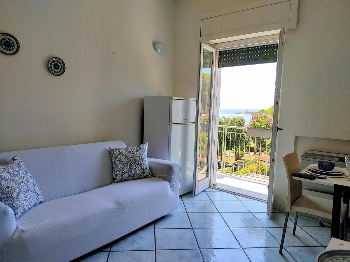 Reale Apartments Terracina Buitenkant foto