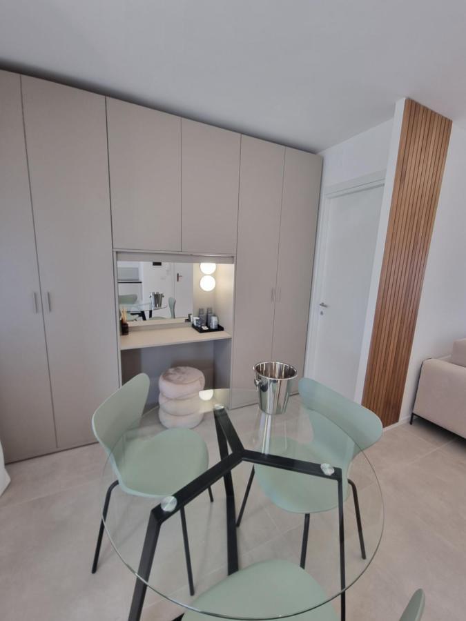 Reale Apartments Terracina Buitenkant foto